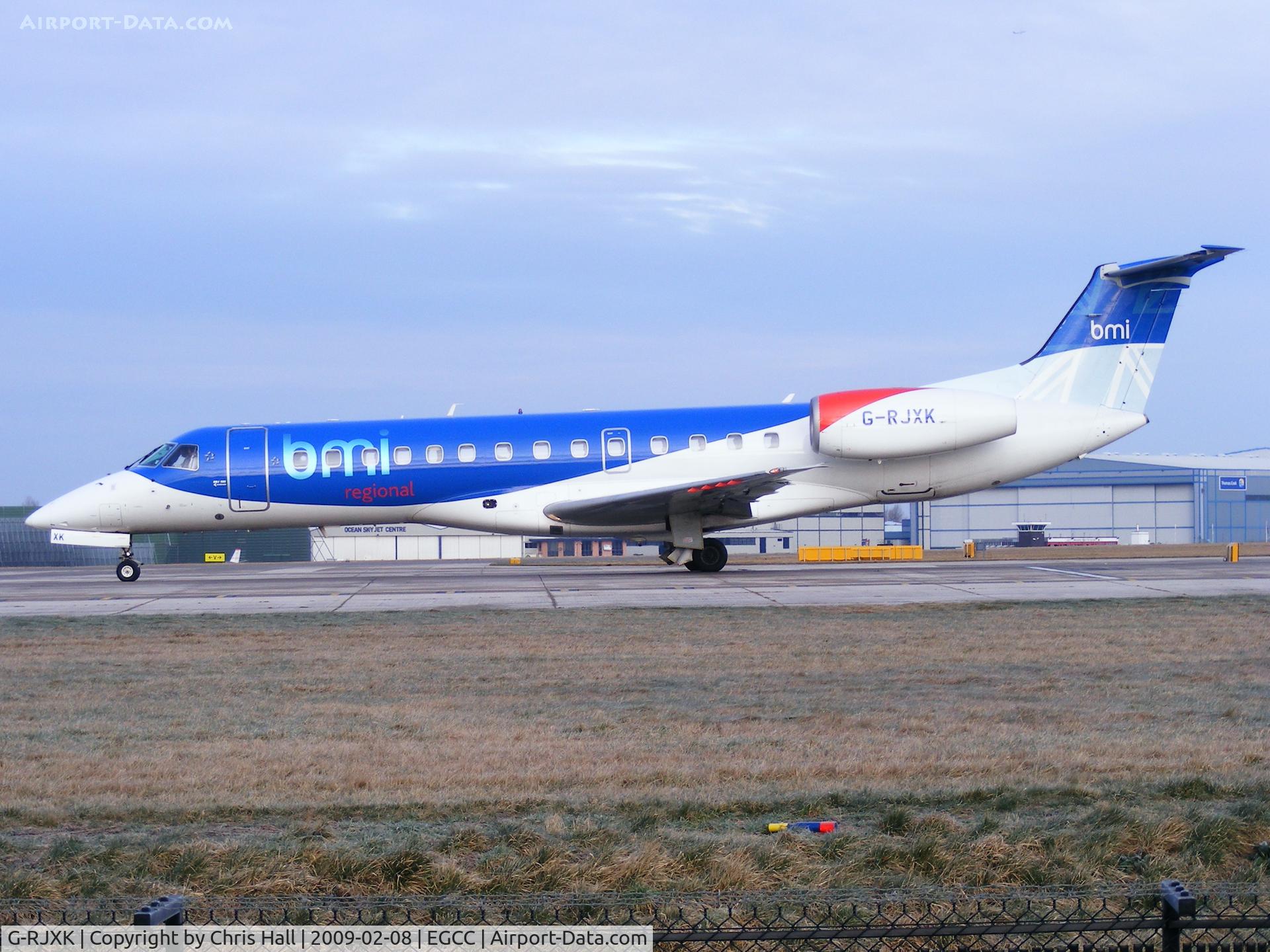 G-RJXK, 2001 Embraer ERJ-135ER (EMB-135ER) C/N 145494, BMI Regional