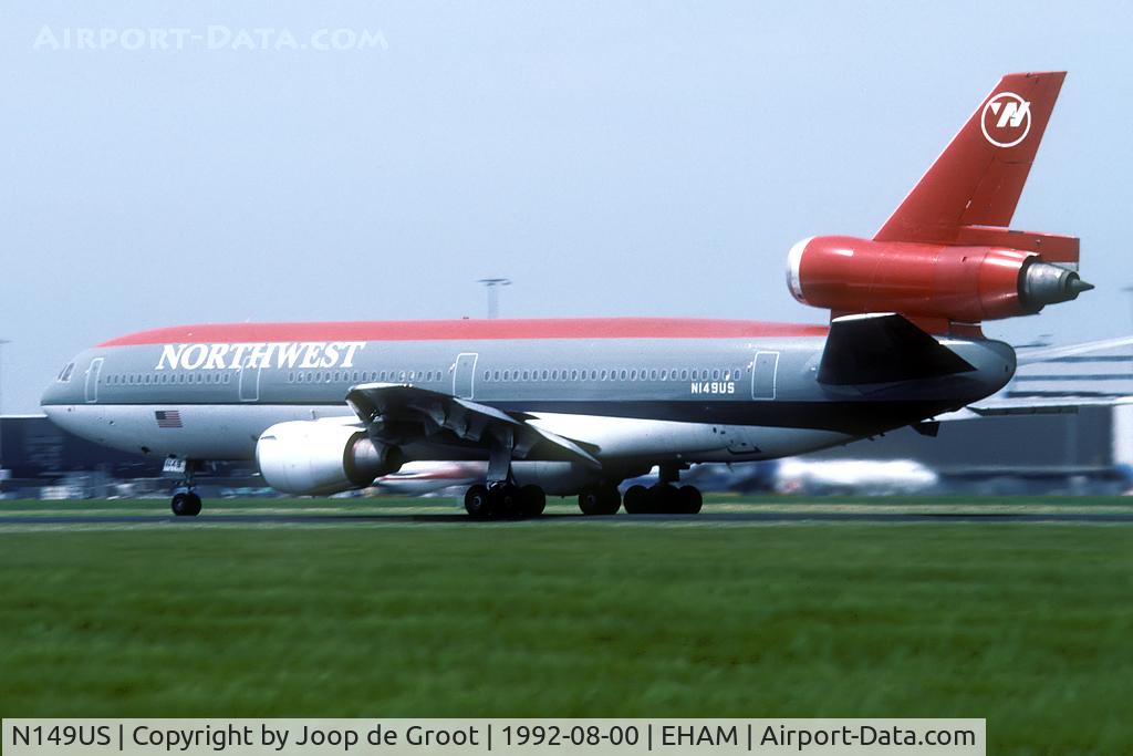 N149US, 1973 Douglas DC-10-40 C/N 46758, Take off run from Schiphol.
