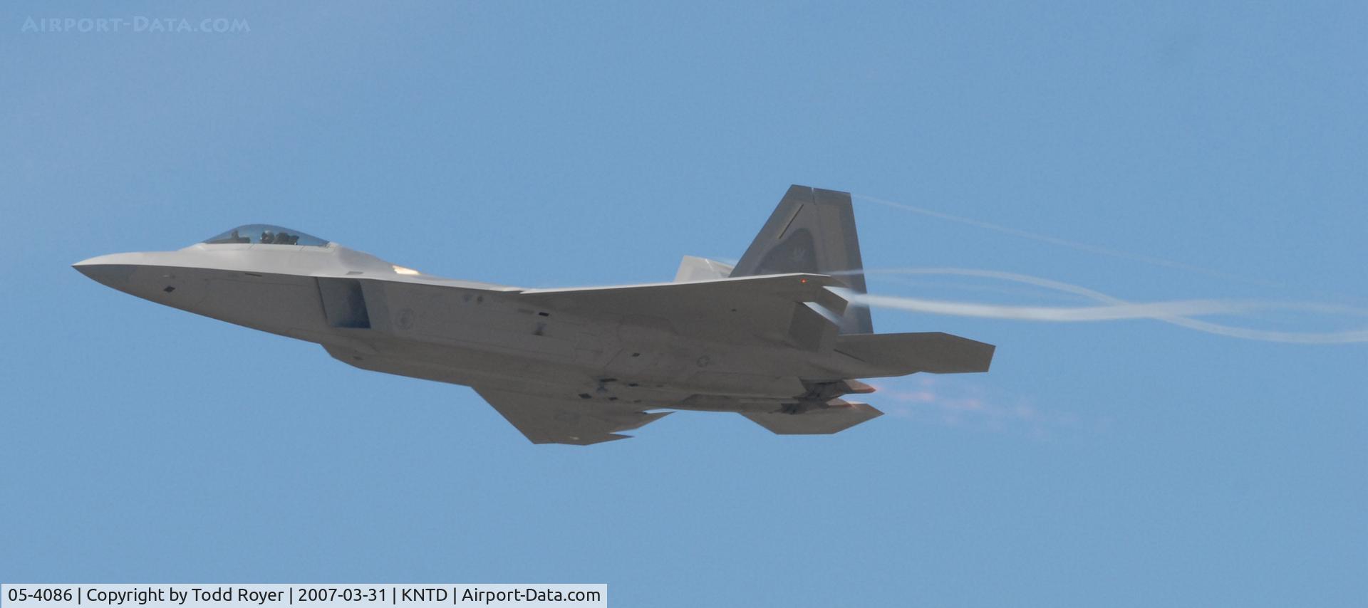 05-4086, Lockheed Martin F-22A Raptor C/N 4086, Point Mugu Airshow 07