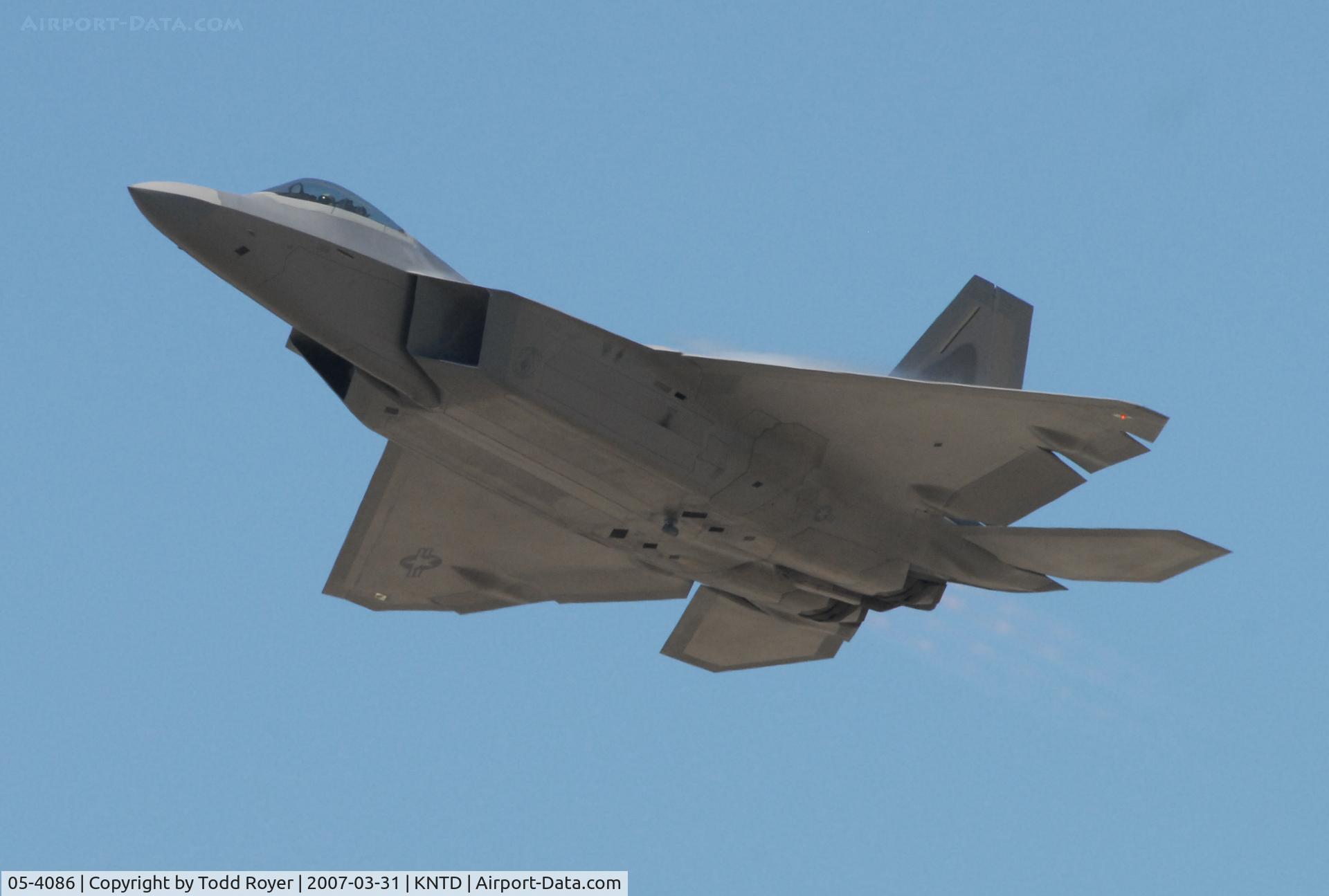 05-4086, Lockheed Martin F-22A Raptor C/N 4086, Point Mugu Airshow 2007