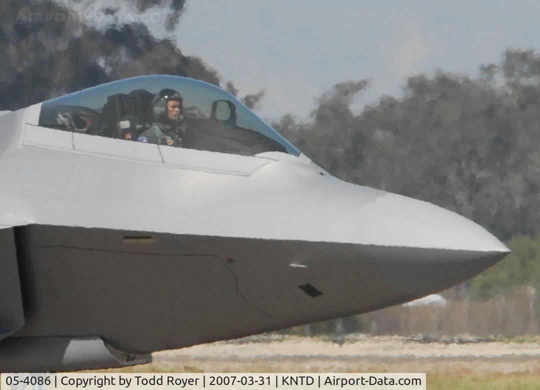 05-4086, Lockheed Martin F-22A Raptor C/N 4086, Point Mugu Airshow 2007