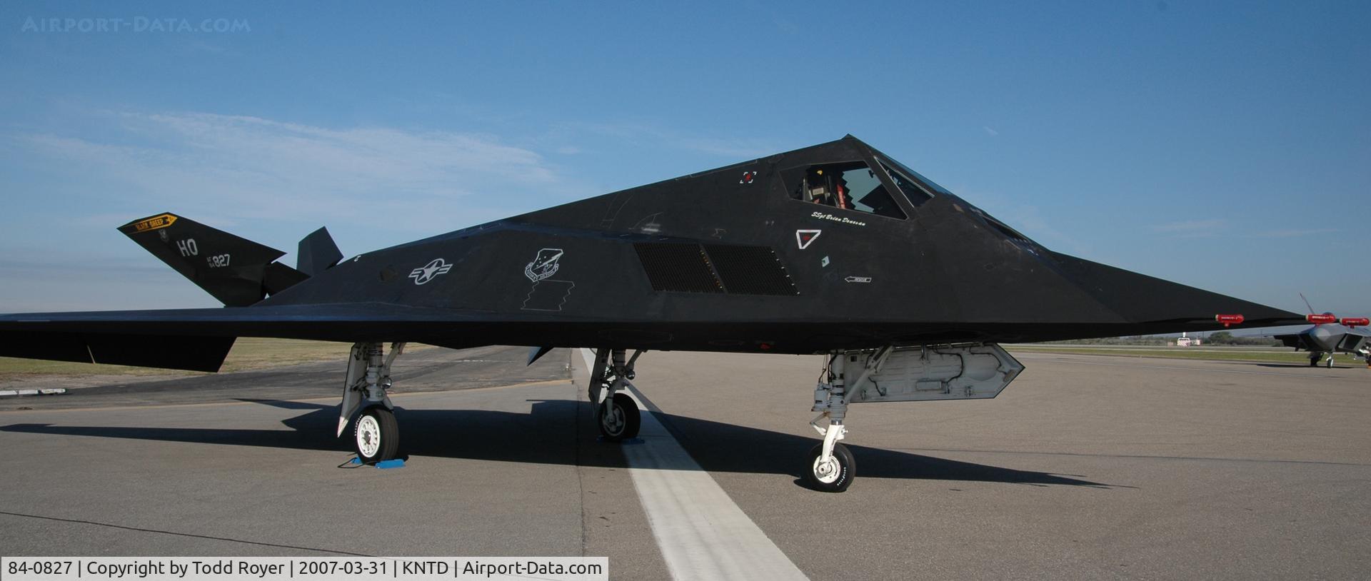 84-0827, 1984 Lockheed F-117A Nighthawk C/N A.4041, Point Mugu Airshow 2007
