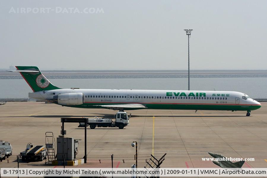 B-17913, 1996 McDonnell Douglas MD-90-30 C/N 53537, EVA Air