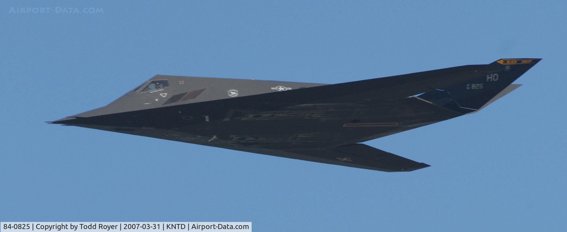 84-0825, 1984 Lockheed F-117A Nighthawk C/N A.4039, Point Mugu Airshow 2007