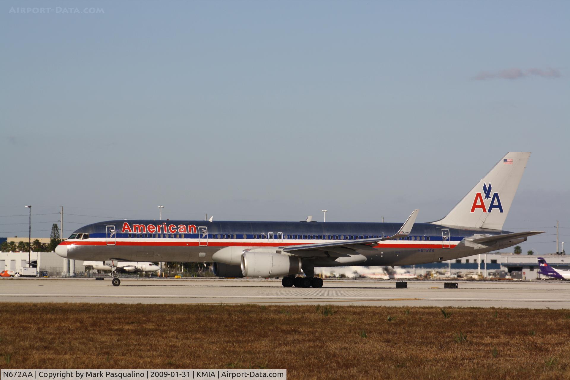 N672AA, 1992 Boeing 757-223 C/N 25337, Boeing 757-200