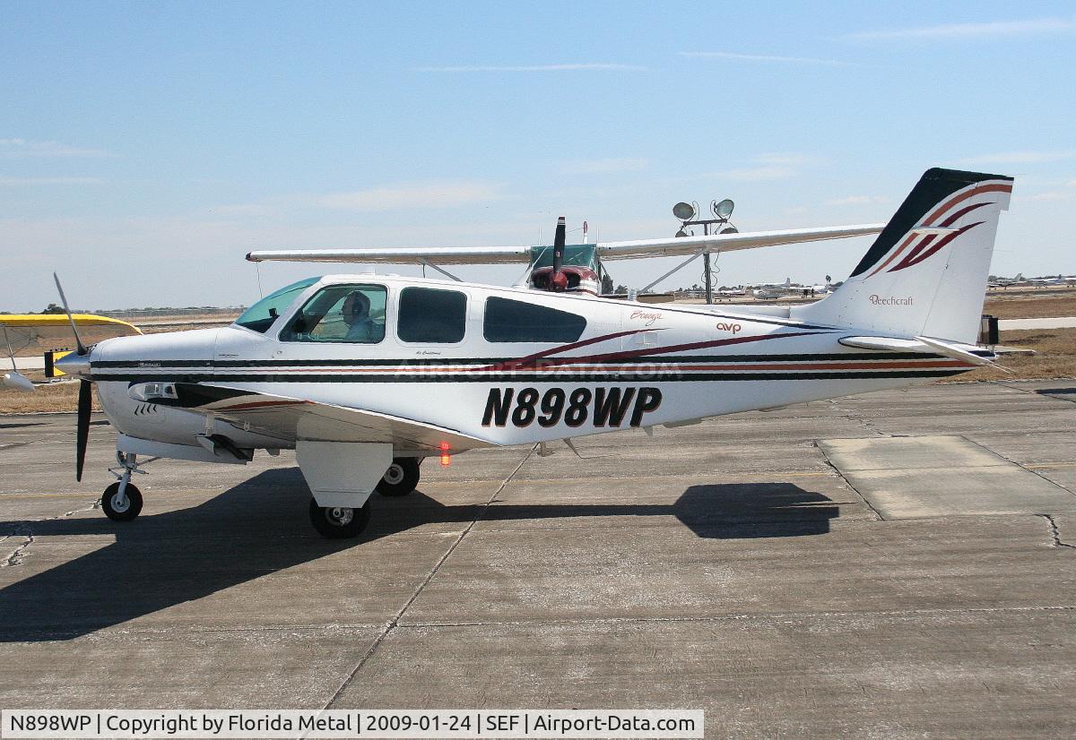 N898WP, 1990 Beech F33A Bonanza C/N CE-1513, Beech F33A