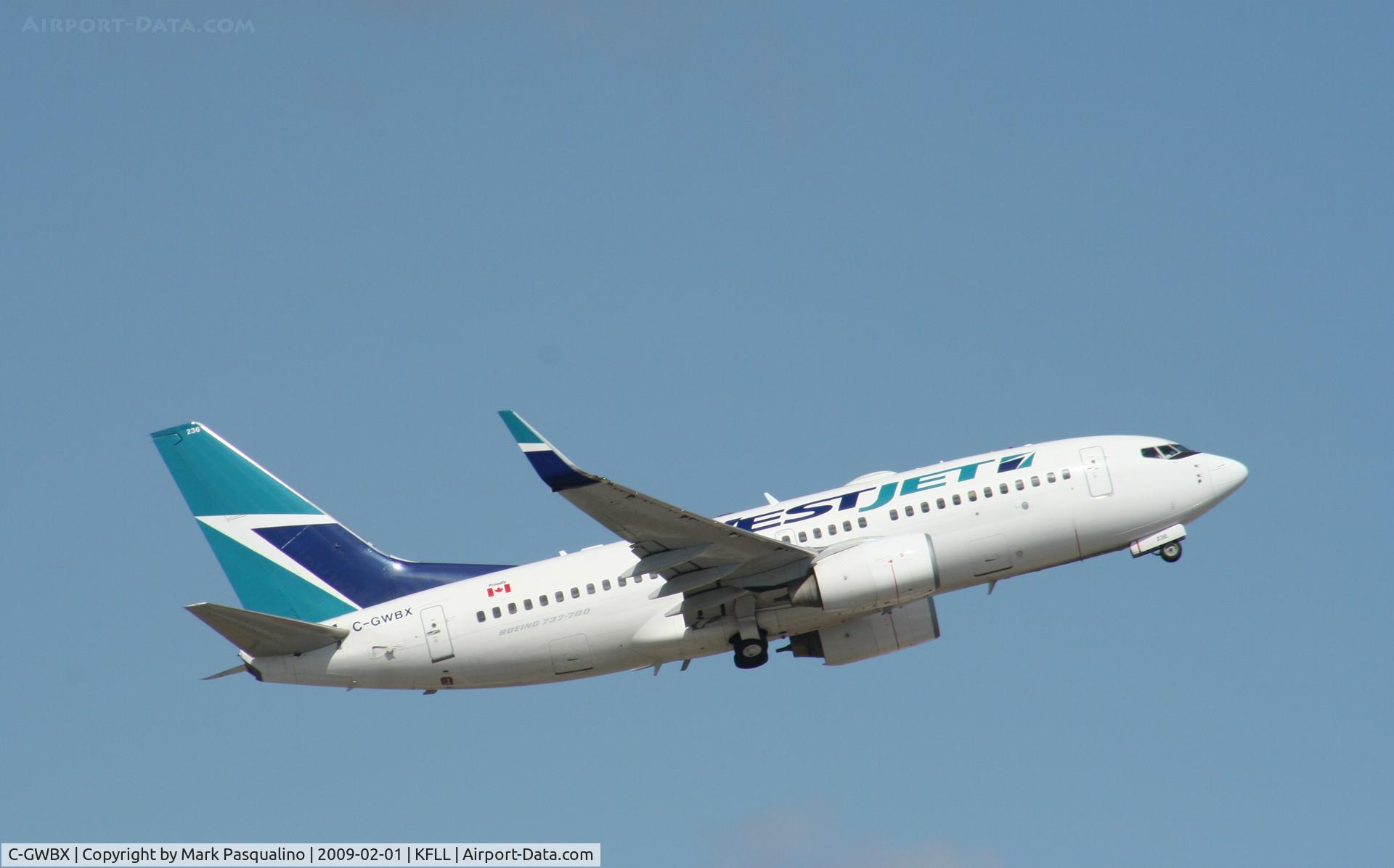C-GWBX, 2005 Boeing 737-7CT C/N 34156, Boeing 737-700