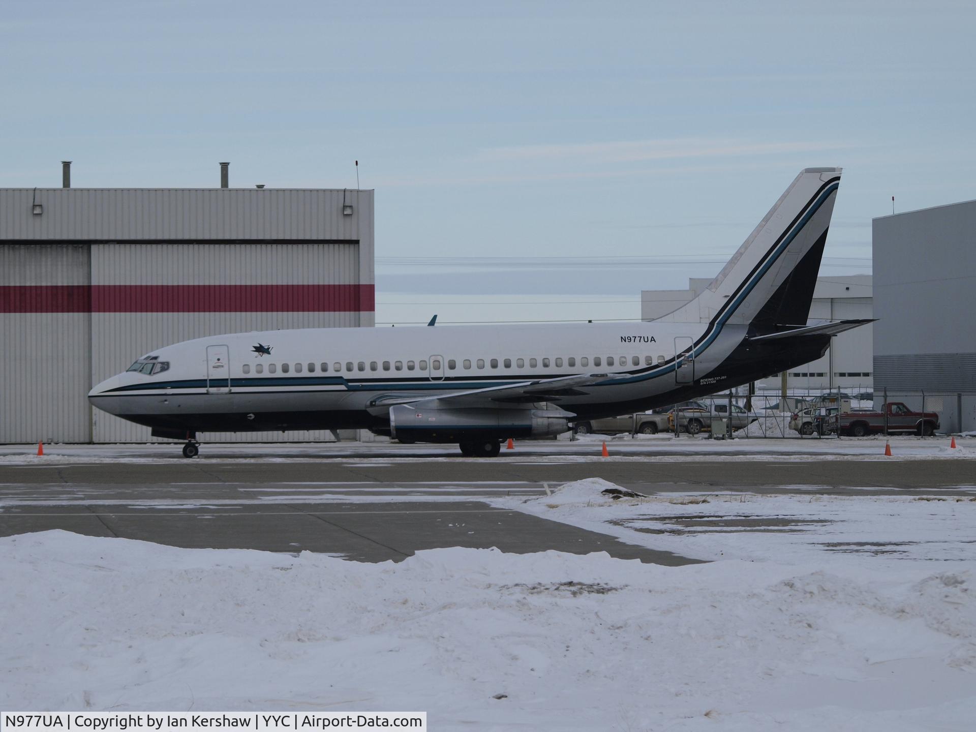 N977UA, 1978 Boeing 737-291 C/N 21508, In Calgary to face the Flames