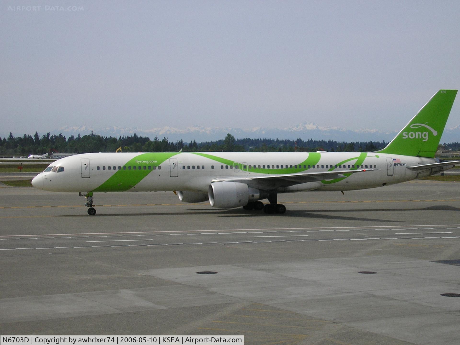 N6703D, 2000 Boeing 757-232 C/N 30234, The now gone Delta Song 