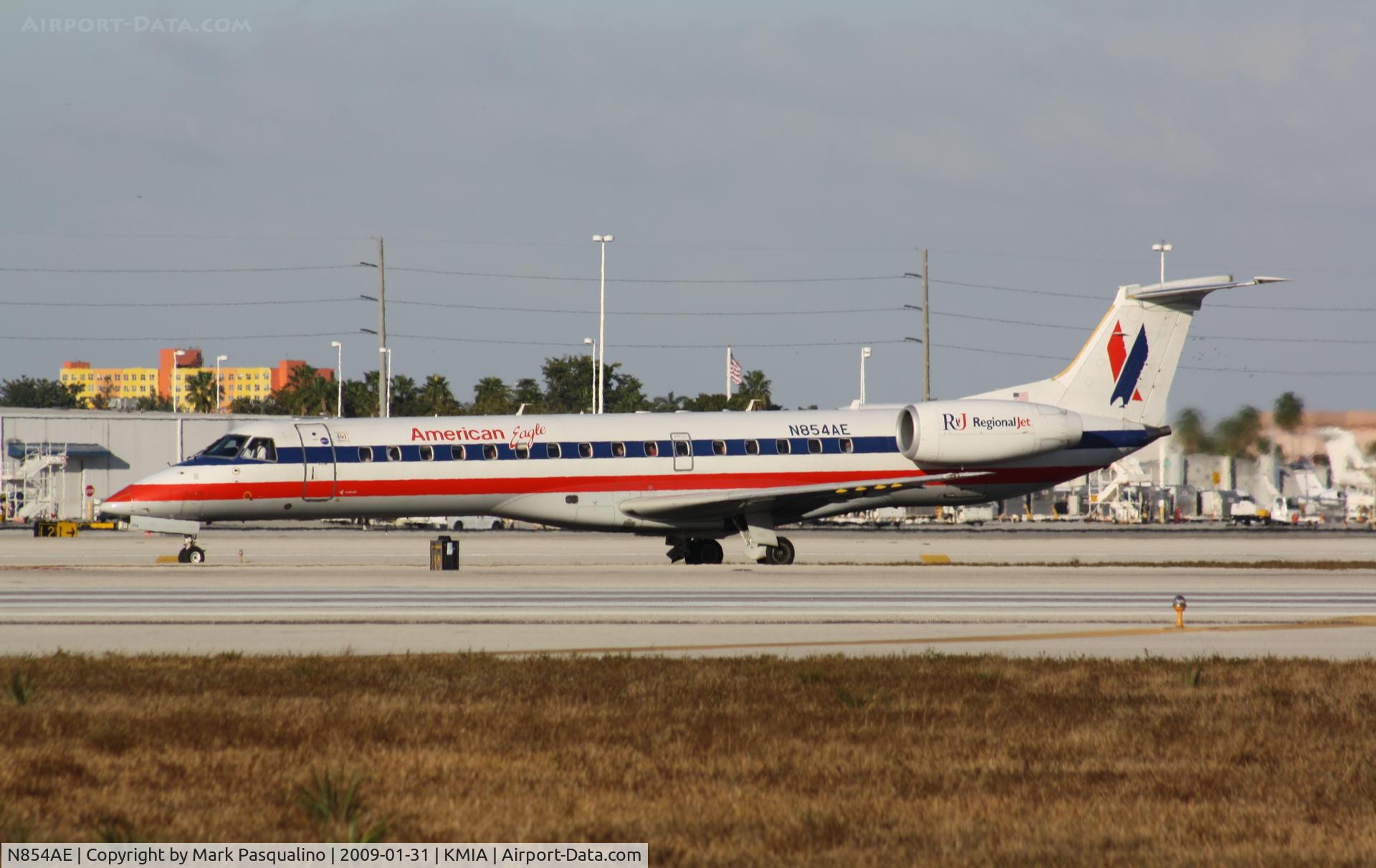 N854AE, 2003 Embraer ERJ-140LR (EMB-135KL) C/N 145743, EMB-135KL