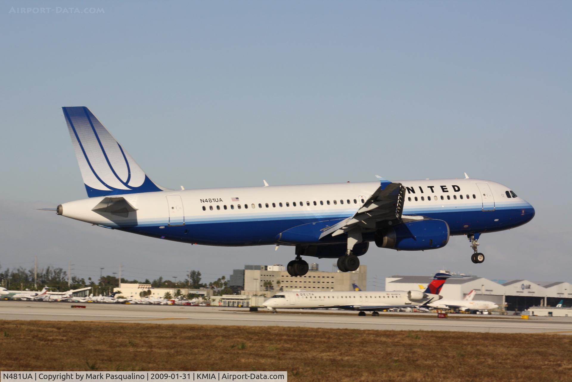 N481UA, 2001 Airbus A320-232 C/N 1559, Airbus A320