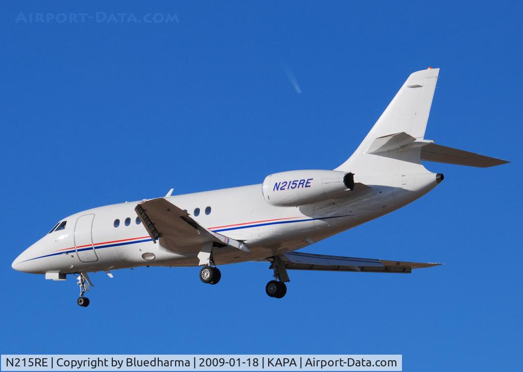 N215RE, 2004 Dassault Falcon 2000 C/N 215, On final approach to 17L.