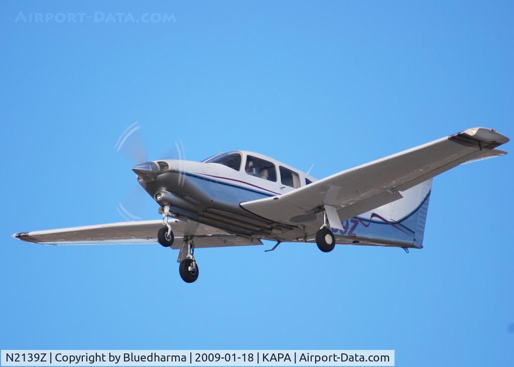 N2139Z, 1979 Piper PA-28RT-201T Arrow IV C/N 28R-7931160, On final approach to 17L.