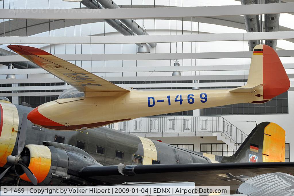 D-1469, 1959 DFS Olympia-Meise C/N Not found D-1469, at Museum Oberschleissheim, Germany