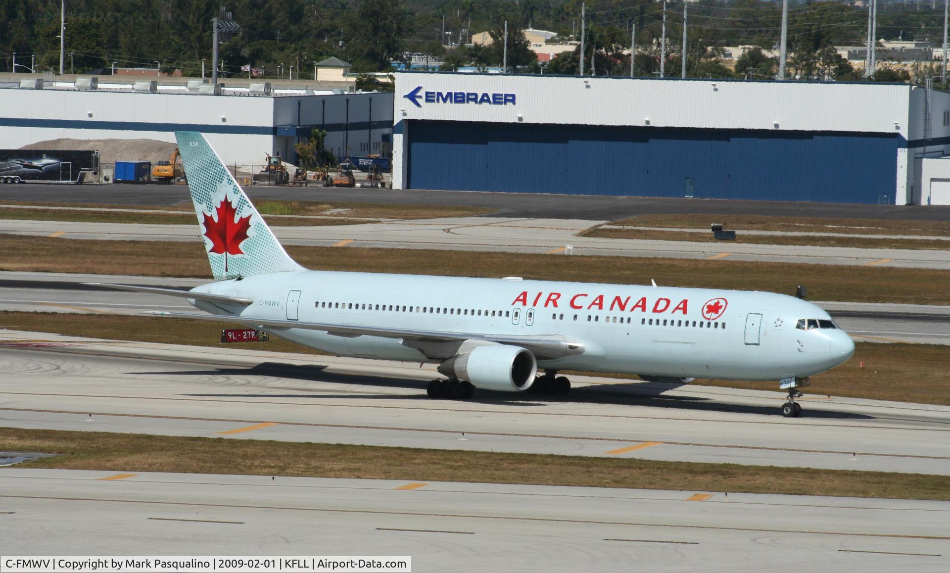 C-FMWV, 1995 Boeing 767-333/ER C/N 25586, Boeing 767-300