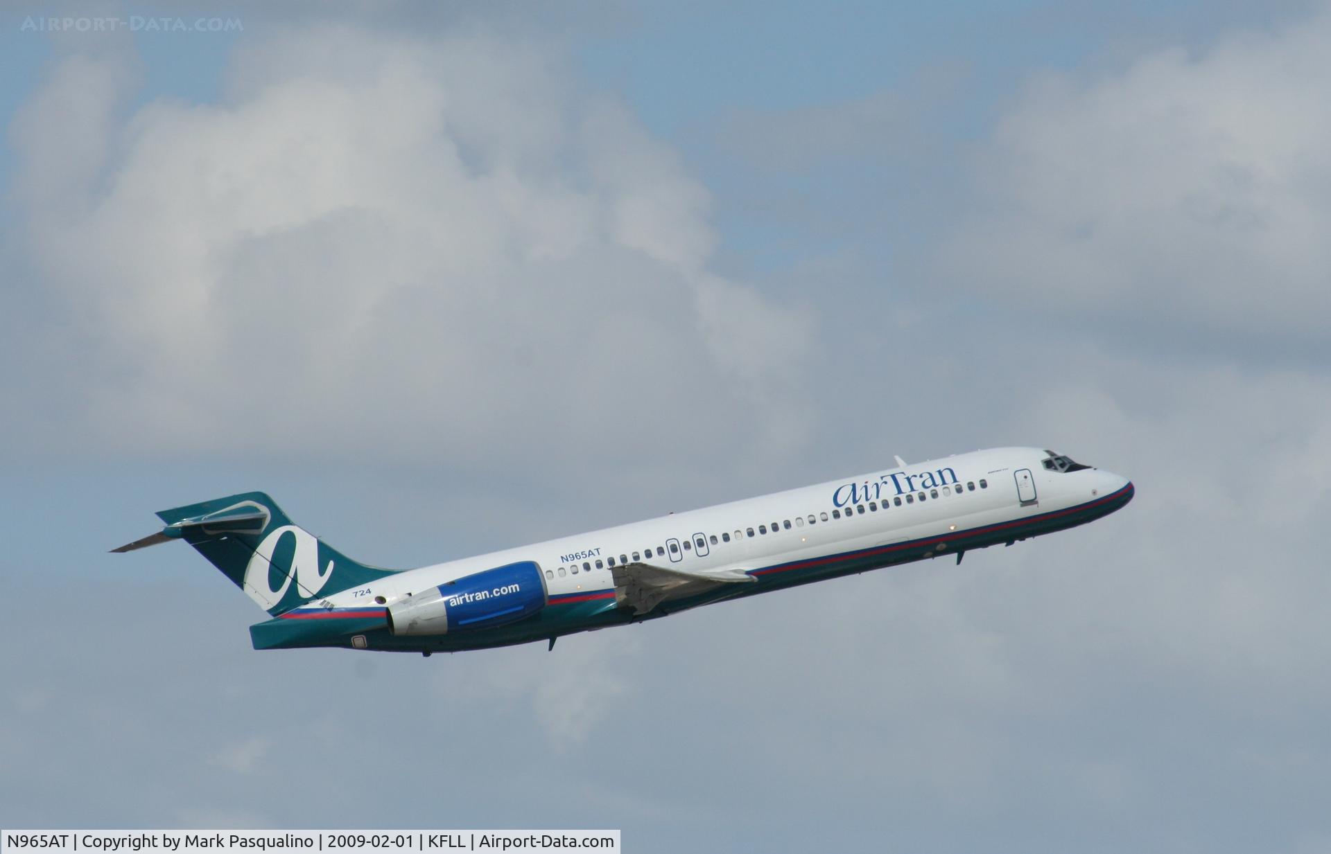 N965AT, 2001 Boeing 717-200 C/N 55026, Boeing 717-200