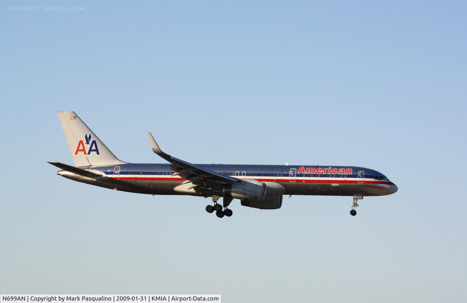 N699AN, 1995 Boeing 757-223 C/N 27051, Boeing 757-200