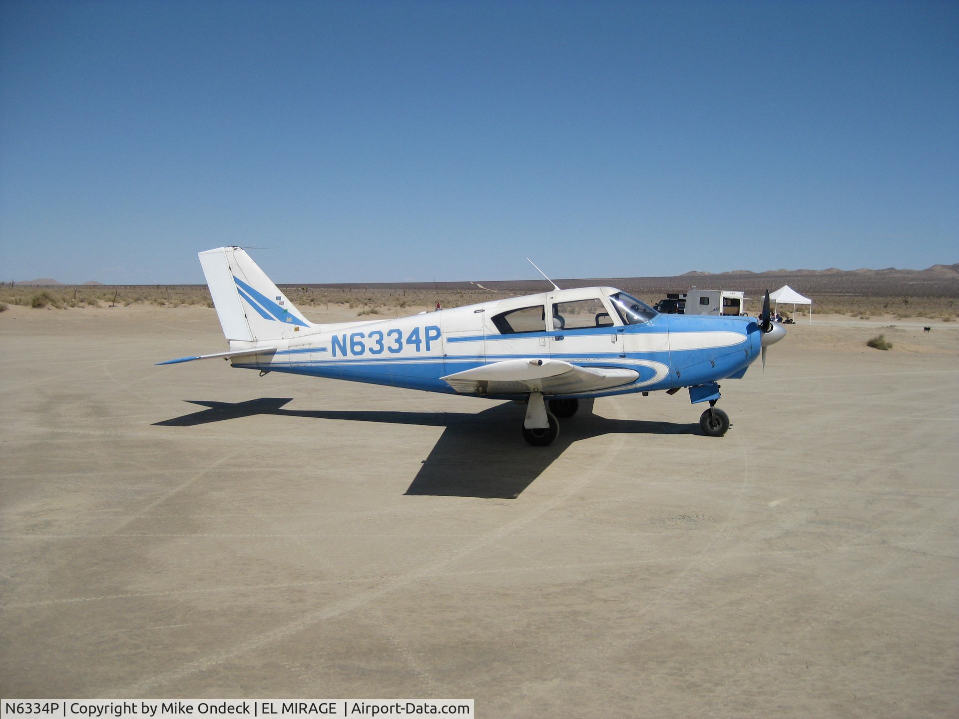 N6334P, 1959 Piper PA-24 Comanche C/N 24-1444, El Mirage Dry Lake landing with Susan, Ryan and Jennie visiting the Bonds camp