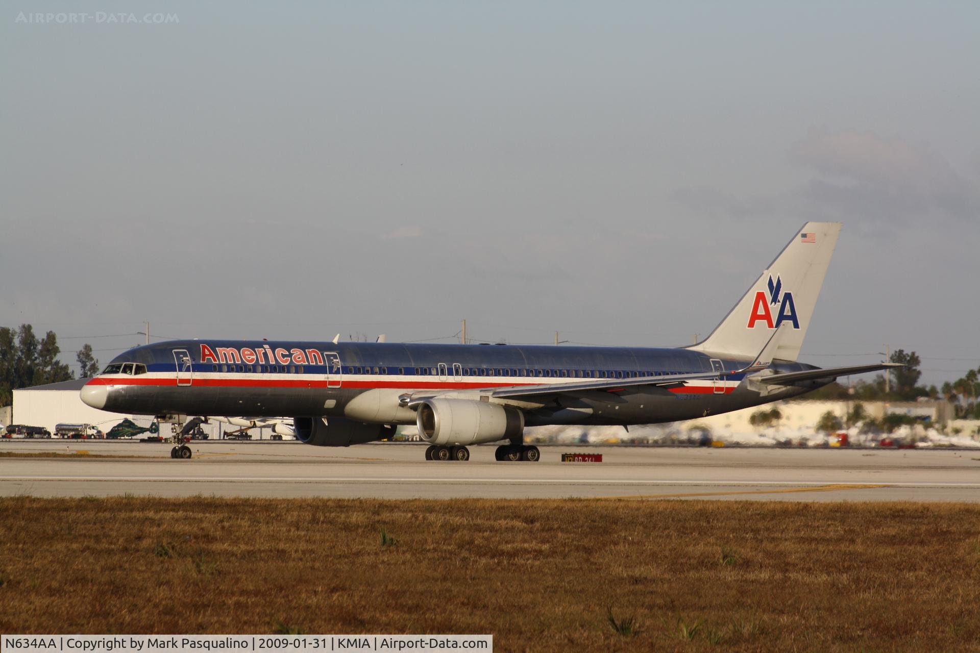 N634AA, 1990 Boeing 757-223 C/N 24592, Boeing 757-200