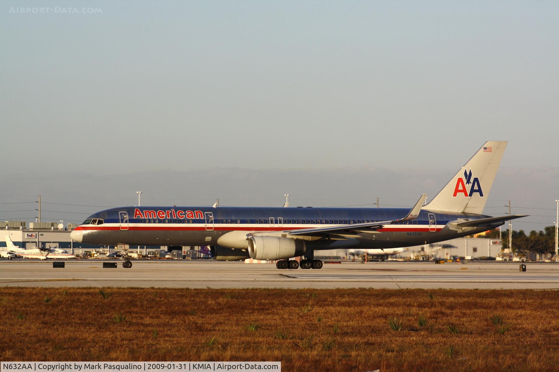 N632AA, 1990 Boeing 757-223 C/N 24590, Boeing 757-200