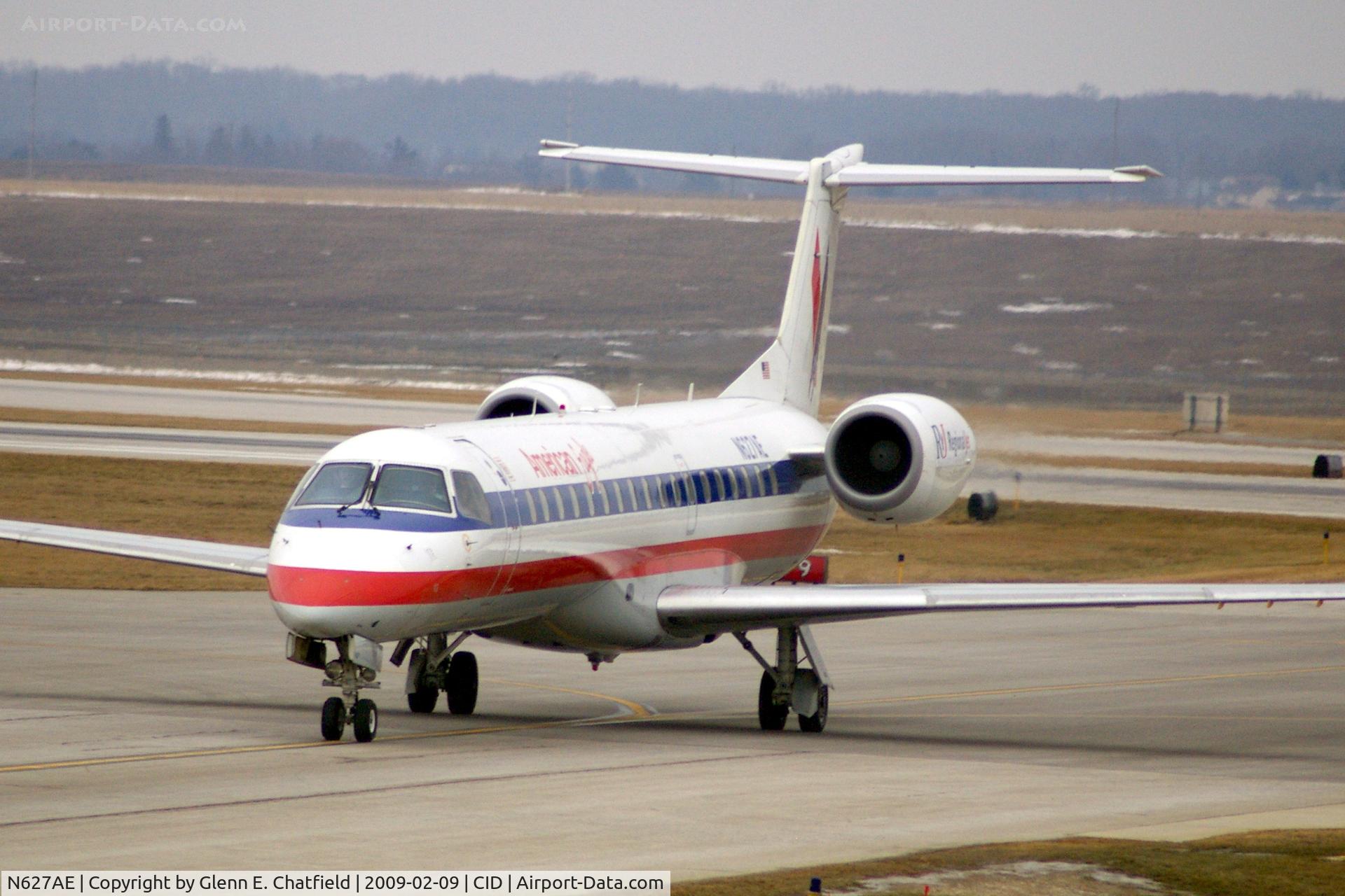 N627AE, 1999 Embraer ERJ-145LR (EMB-145LR) C/N 145121, Taxiing on Alpha 4 to the terminal