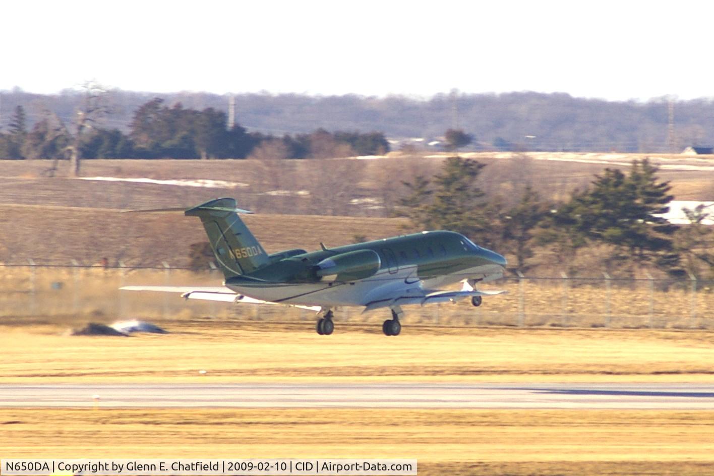 N650DA, 1986 Cessna 650 C/N 650-0114, Departing Runway 27