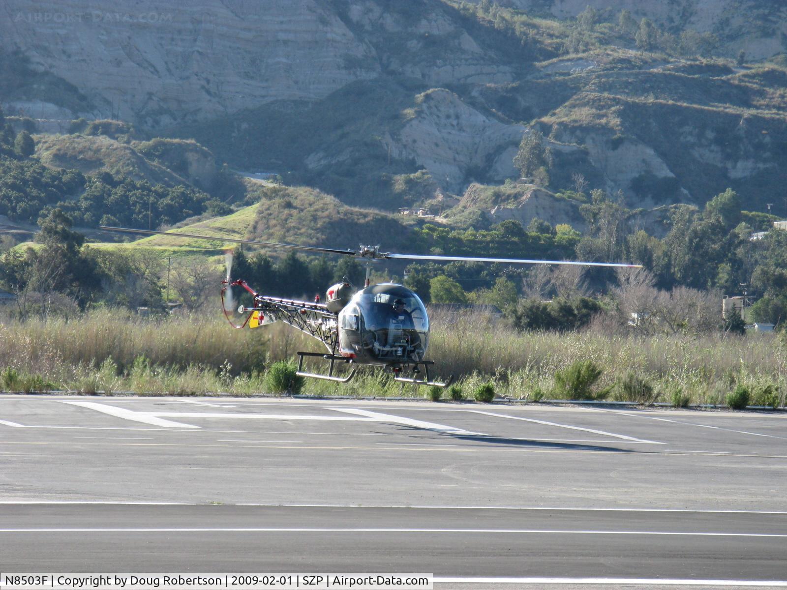 N8503F, 1965 Bell 47G-4 C/N 3350, 1965 Bell 47G-4, Lycoming VO-540 305 Hp, near touchdown SZP's helipad