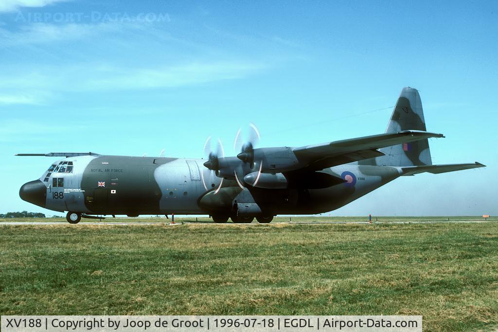 XV188, 1967 Lockheed C-130K Hercules C.1 C/N 382-4206, Lyneham offers some nice spots for taking pictures. It's just a climb up to the hill top.