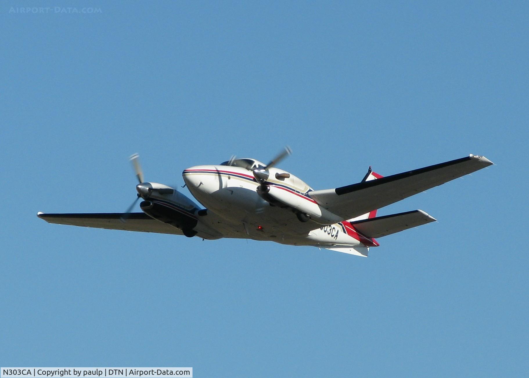N303CA, 1986 Beech C90A King Air C/N LJ1134, Taking off from Downtown Shreveport.