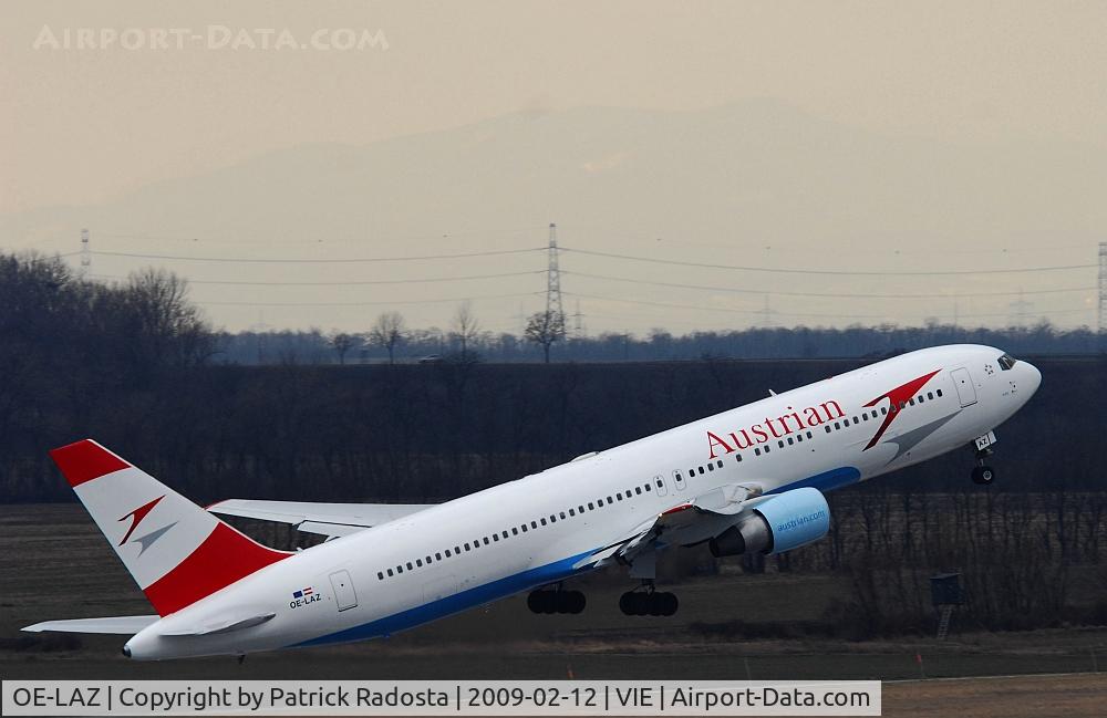 OE-LAZ, 1999 Boeing 767-3Z9 C/N 30331, Taking off from RWY 29 in VIE bound for JFK - probably one of the first pictures of that plane in OS-livery; mind the 