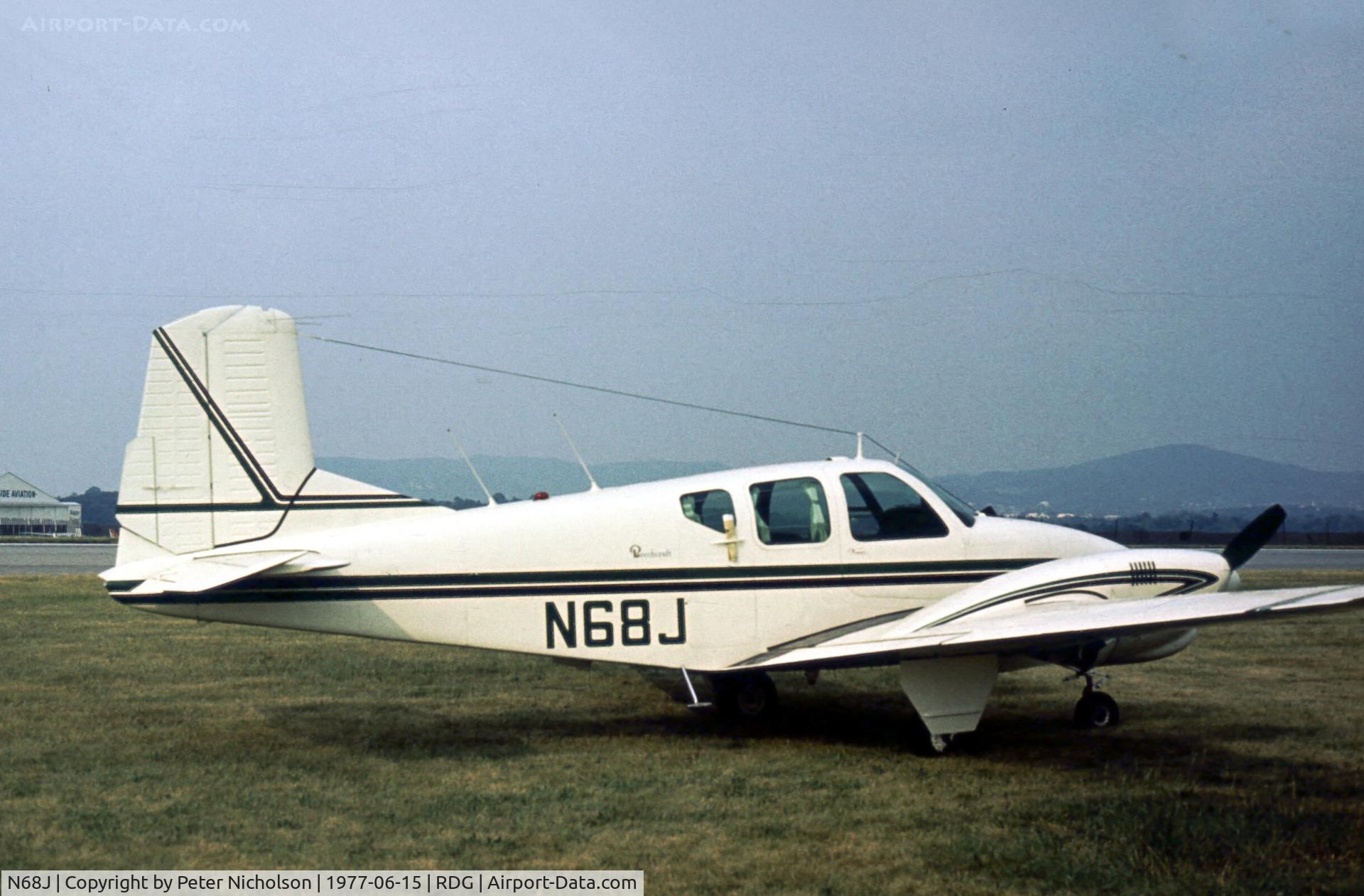 N68J, 1958 Beech 95 C/N TD-121, This Travel Air was present at the 1977 Reading Airshow.