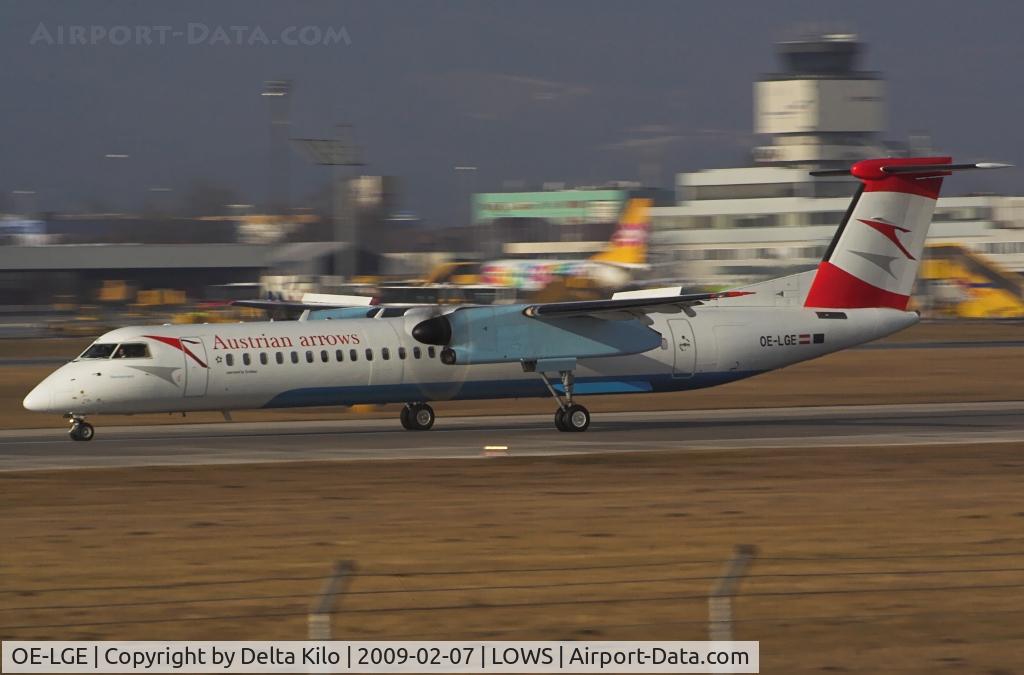 OE-LGE, 2001 De Havilland Canada DHC-8-402Q Dash 8 C/N 4042, AUSTRIAN ARROWS