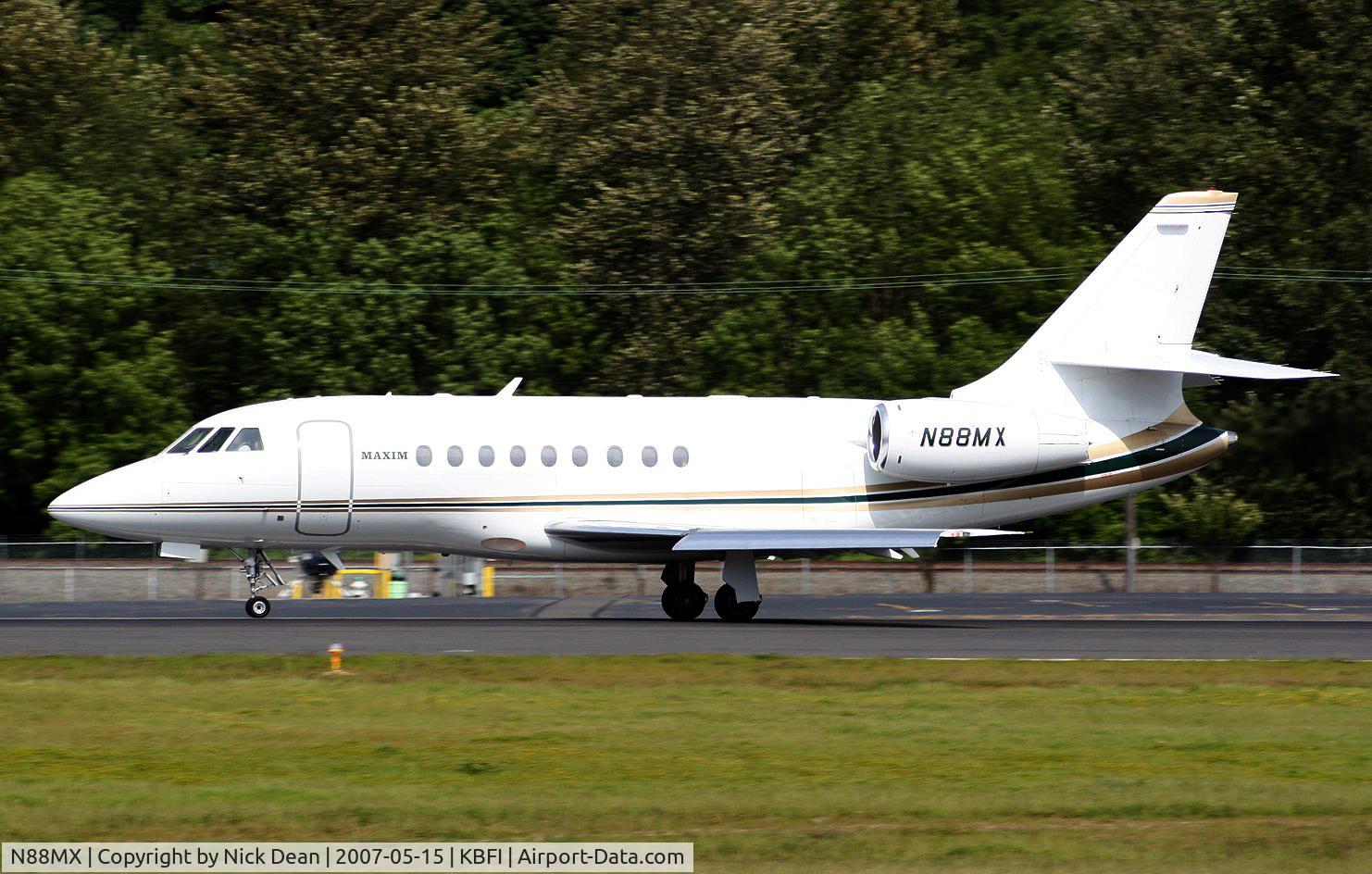 N88MX, 2002 Dassault Falcon 2000 C/N 183, KBFI