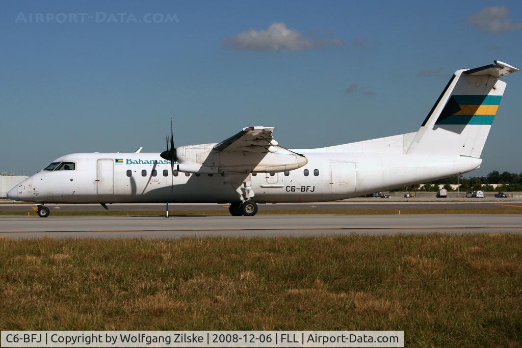 C6-BFJ, 1992 De Havilland Canada DHC-8-311 Dash 8 C/N 323, visitor