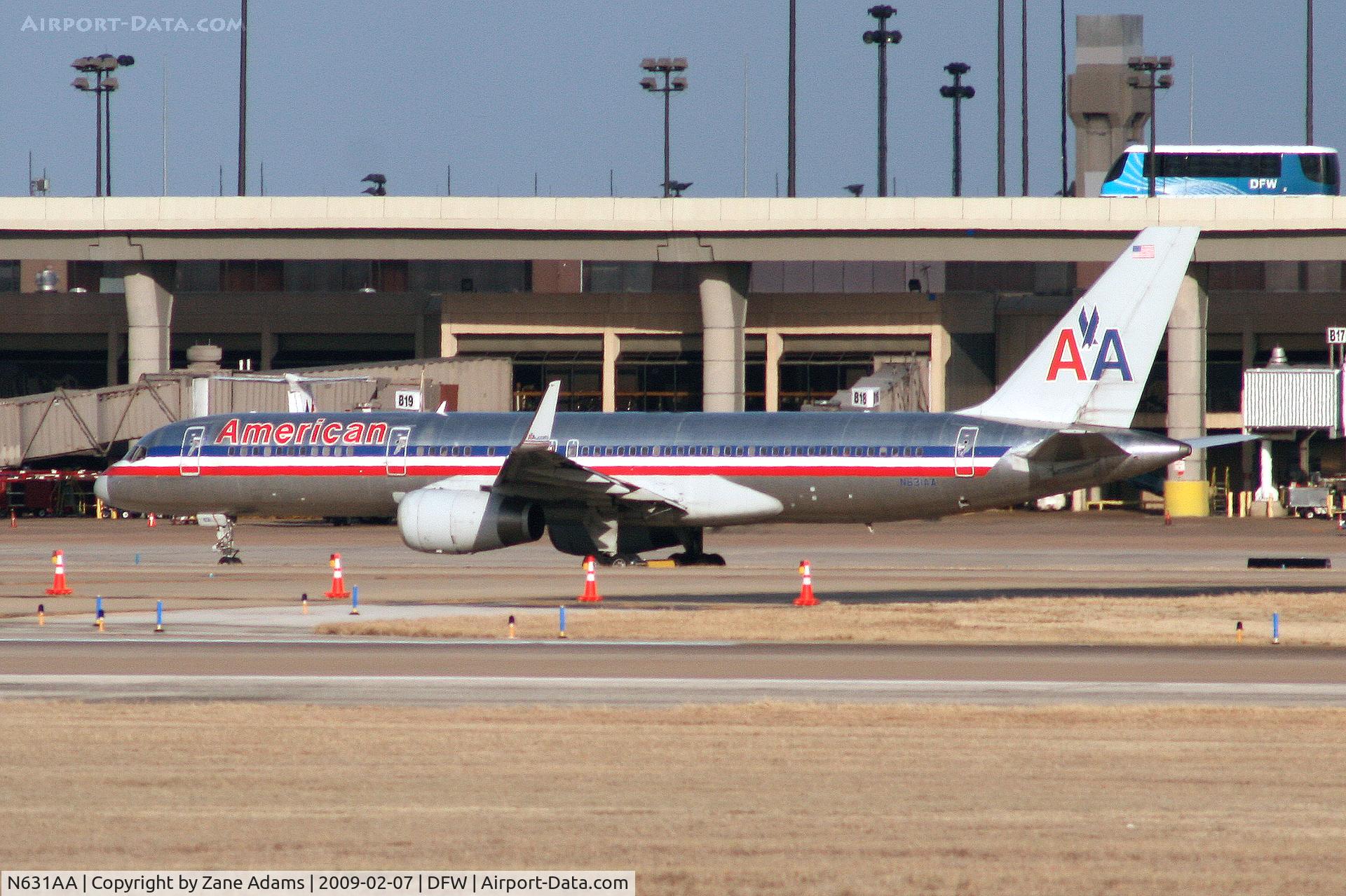 N631AA, 1990 Boeing 757-223 C/N 24589, American Airlines 757 at DFW