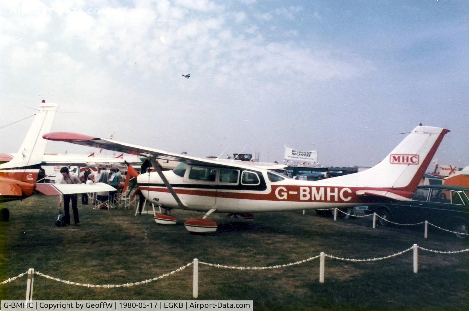G-BMHC, 1976 Cessna U206F Stationair C/N U206-03427, On the Cessna stand at the 1980 Air Fair