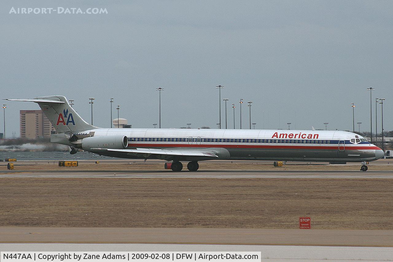 N447AA, 1987 McDonnell Douglas MD-82 (DC-9-82) C/N 49473, American Airlines MD-80 at DFW