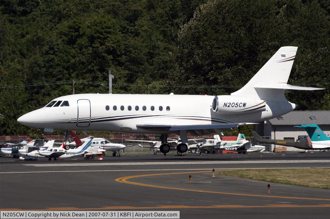 N205CW, 2004 Dassault Falcon 2000EX C/N 045, KBFI