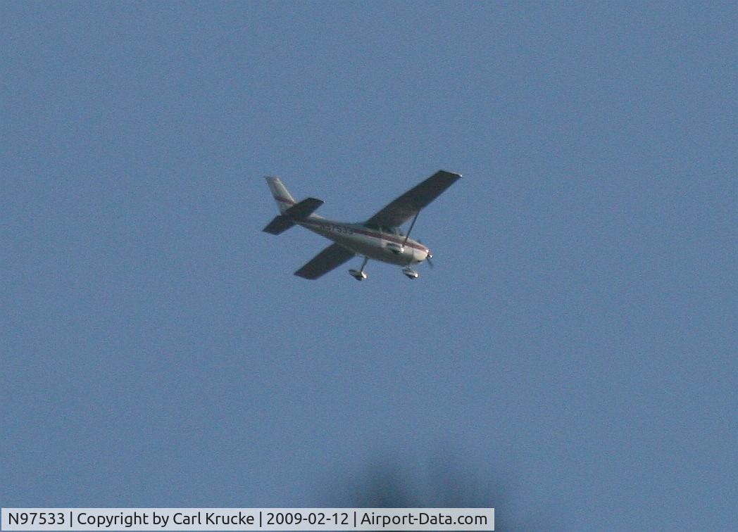 N97533, 1979 Cessna 182Q Skylane C/N 18267123, An unknown (at the time) fly-by, Summerville, SC