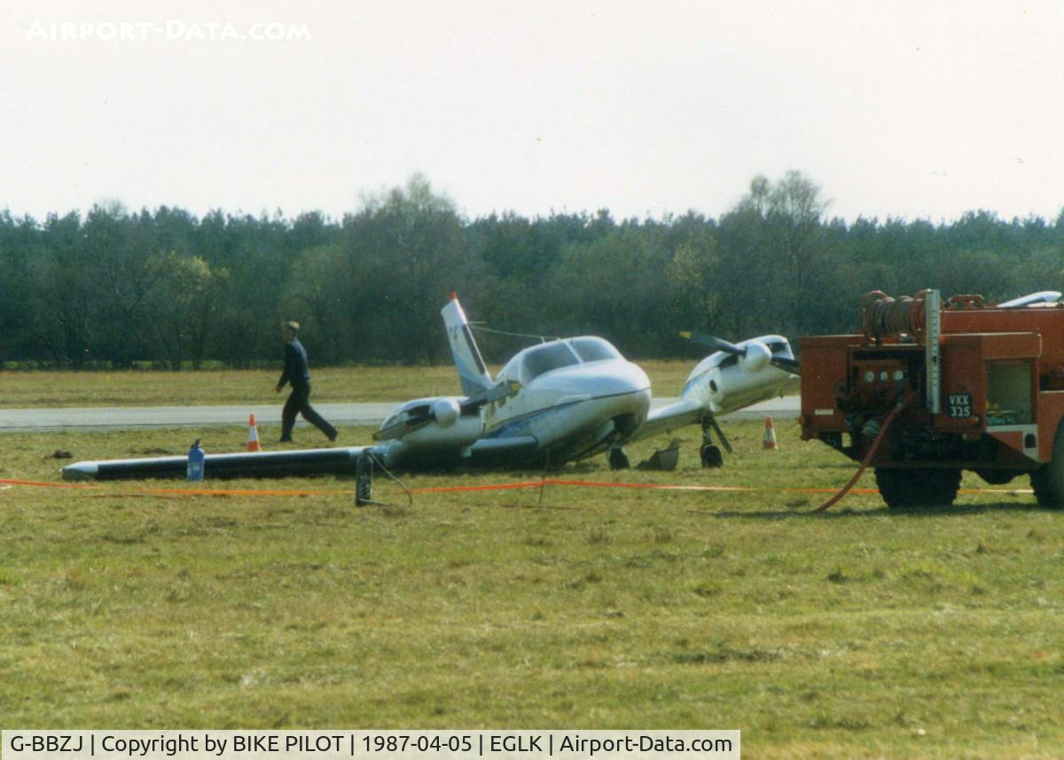 G-BBZJ, 1974 Piper PA-34-200 Seneca C/N 34-7450088, ZULU GOLF AFTER U/C COLLAPSE