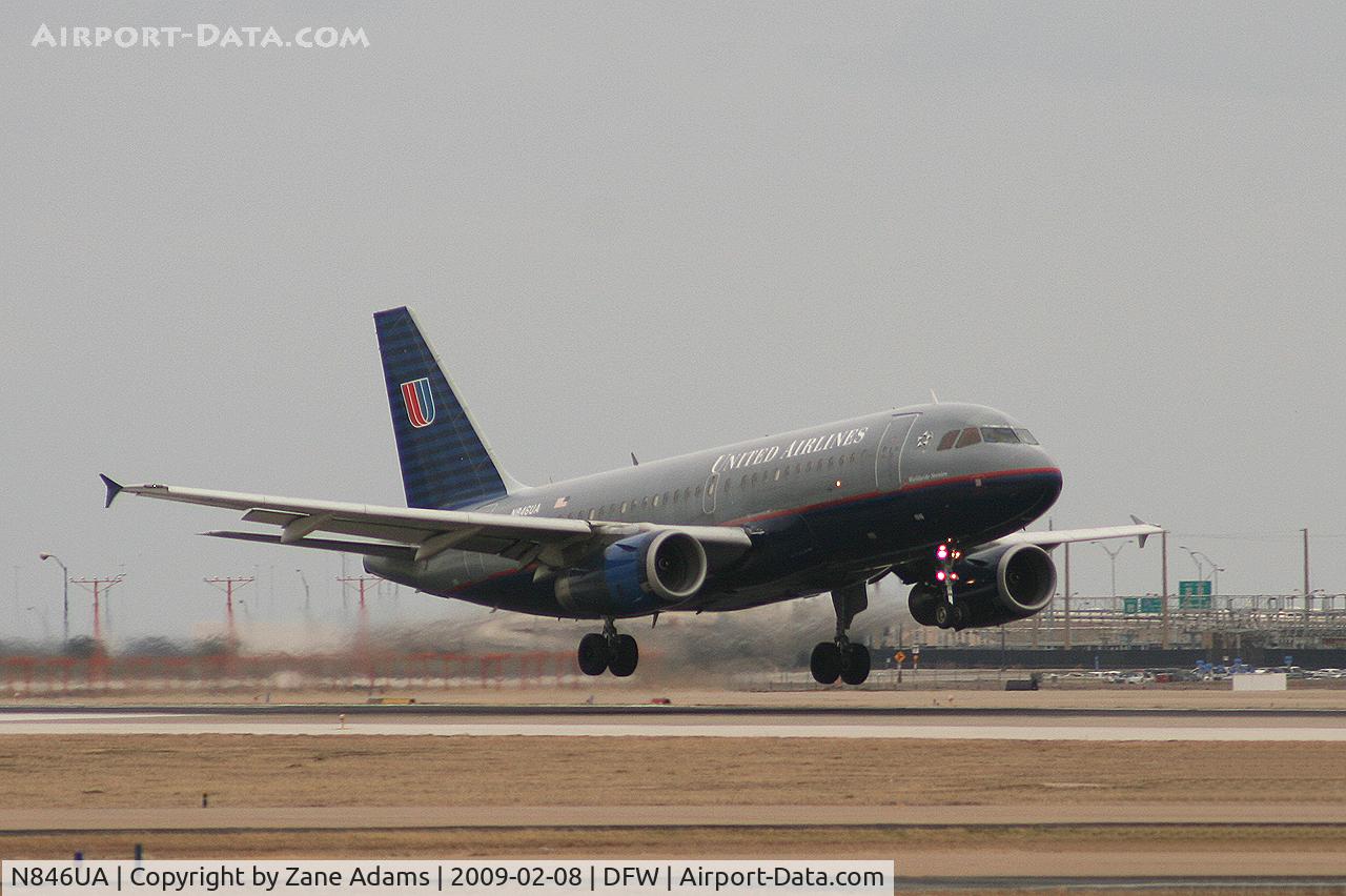 N846UA, 2001 Airbus A319-131 C/N 1600, United Airlines Airbus at DFW
