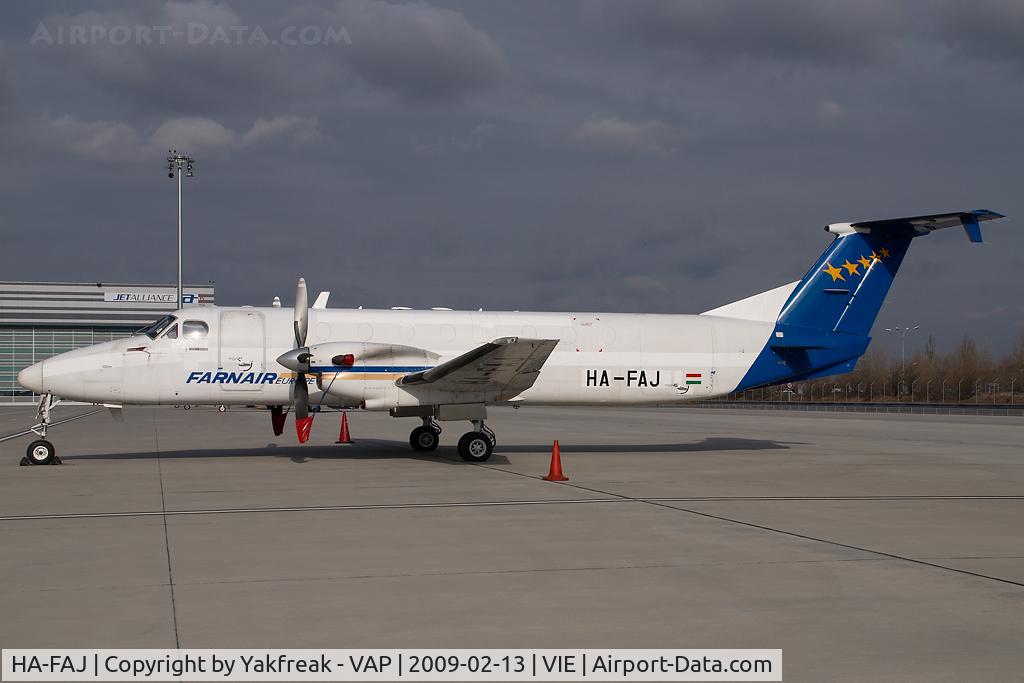 HA-FAJ, 1989 Beech 1900C C/N UC-79, Farnair Beech 1900