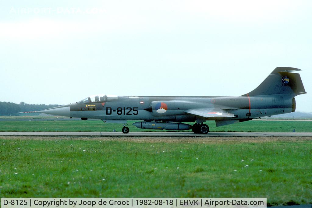 D-8125, Lockheed RF-104G Starfighter C/N 683-8125, A very unusual configuration: an Orpheus recce pod with no additional fuel tanks. This flight will not have lasted longer than 30 minutes.