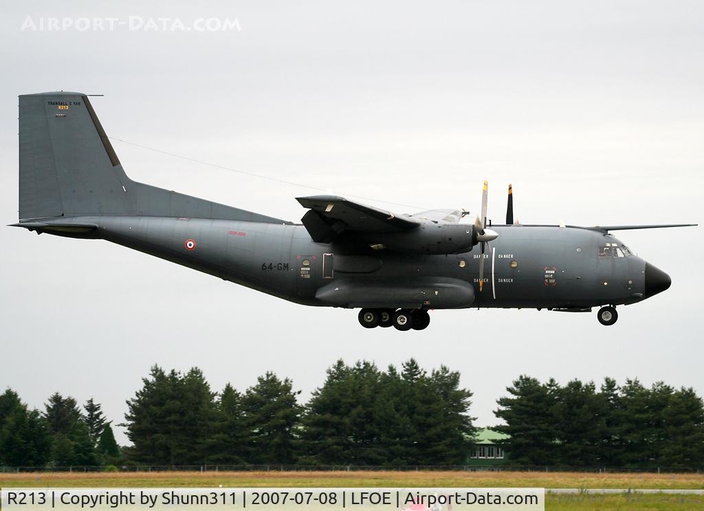 R213, Transall C-160R C/N 216, On landing during Airshow 2007