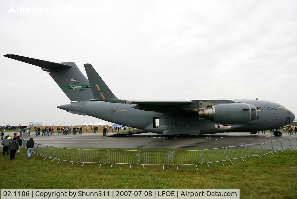02-1106, 2002 Boeing C-17A Globemaster III C/N P-106, Displayed during LFOE Airshow 2007