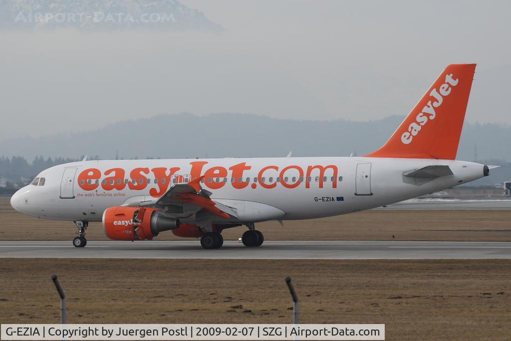 G-EZIA, 2005 Airbus A319-112 C/N 2420, Airbus A319-111