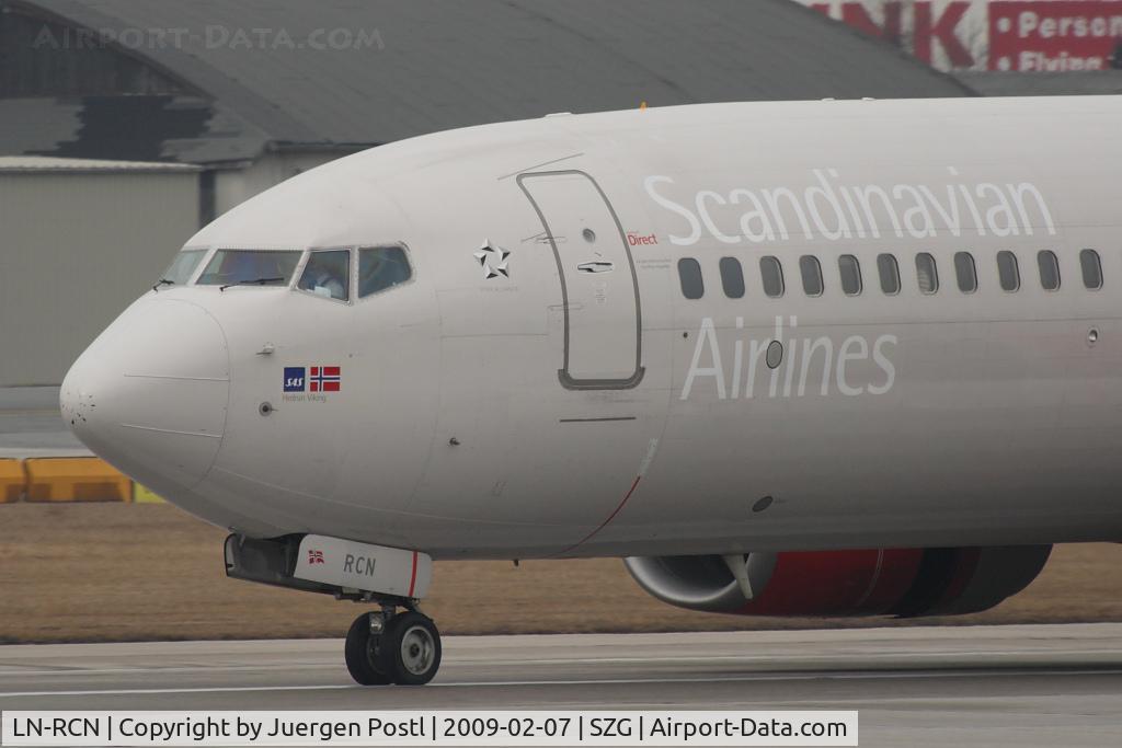 LN-RCN, 2000 Boeing 737-883 C/N 28318, Boeing 737-883