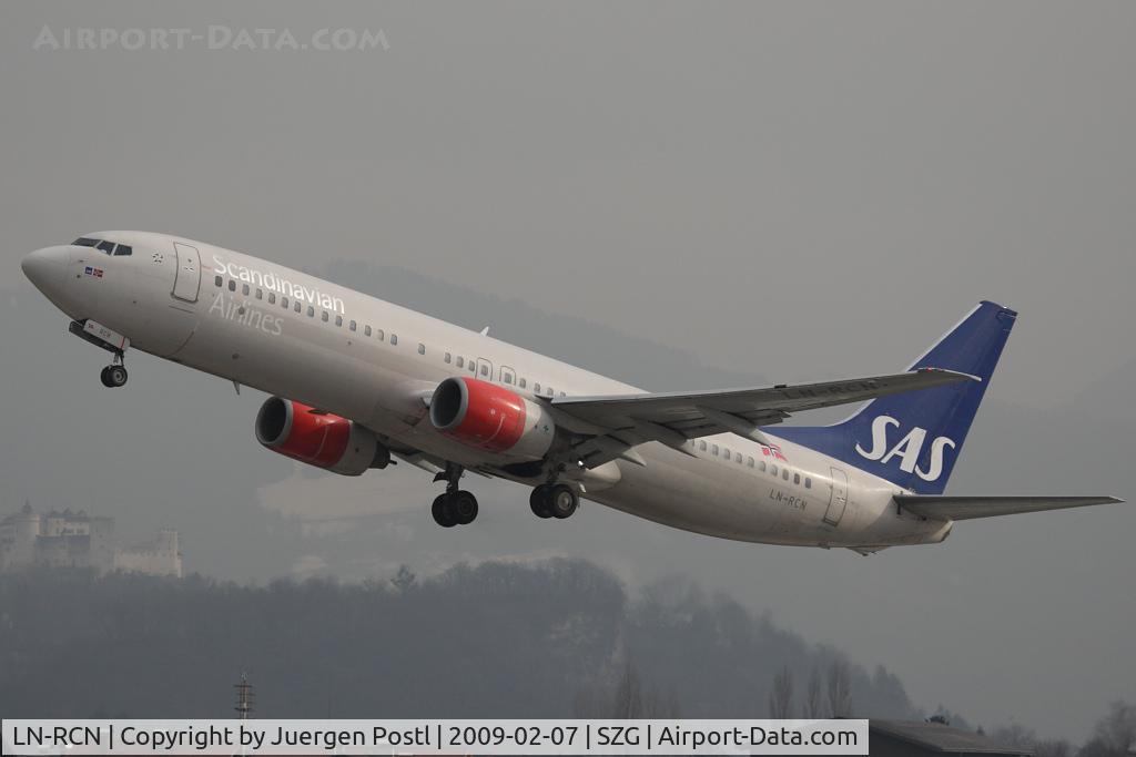 LN-RCN, 2000 Boeing 737-883 C/N 28318, Boeing 737-883