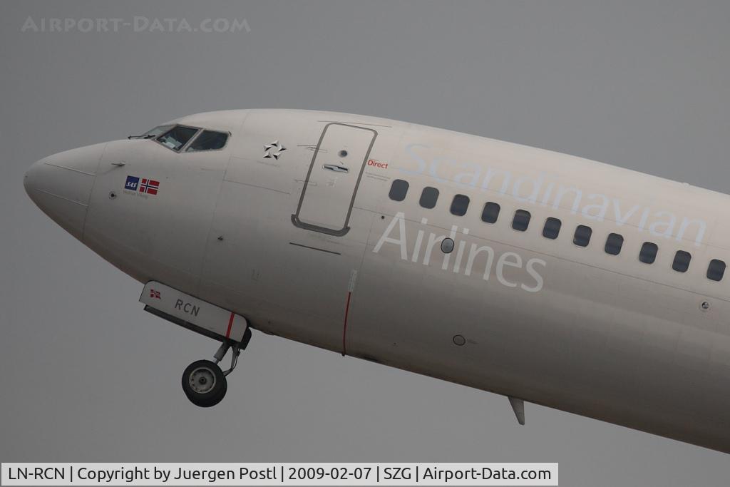 LN-RCN, 2000 Boeing 737-883 C/N 28318, Boeing 737-883