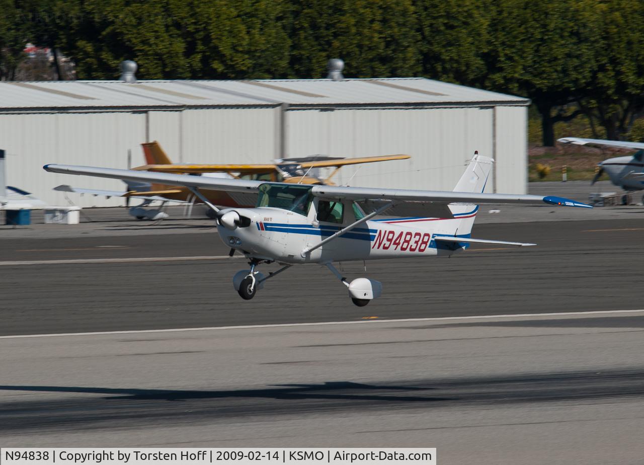 N94838, 1983 Cessna 152 C/N 15285799, N94838 arriving on RWY 21